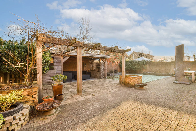 Darum lohnt sich für Ihren Garten eine Pergola!